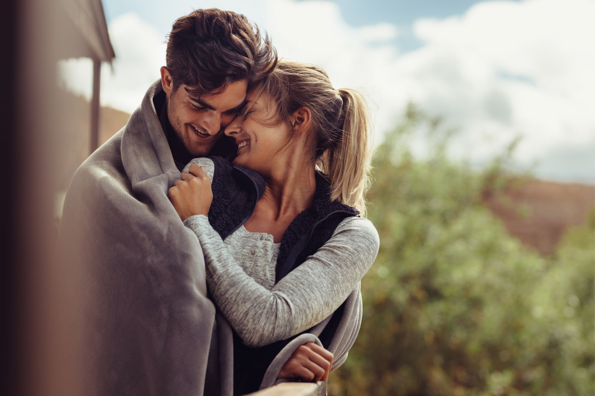 10 Easy Ways To Make Sure Your Partner Feel Special Love Catalogue
