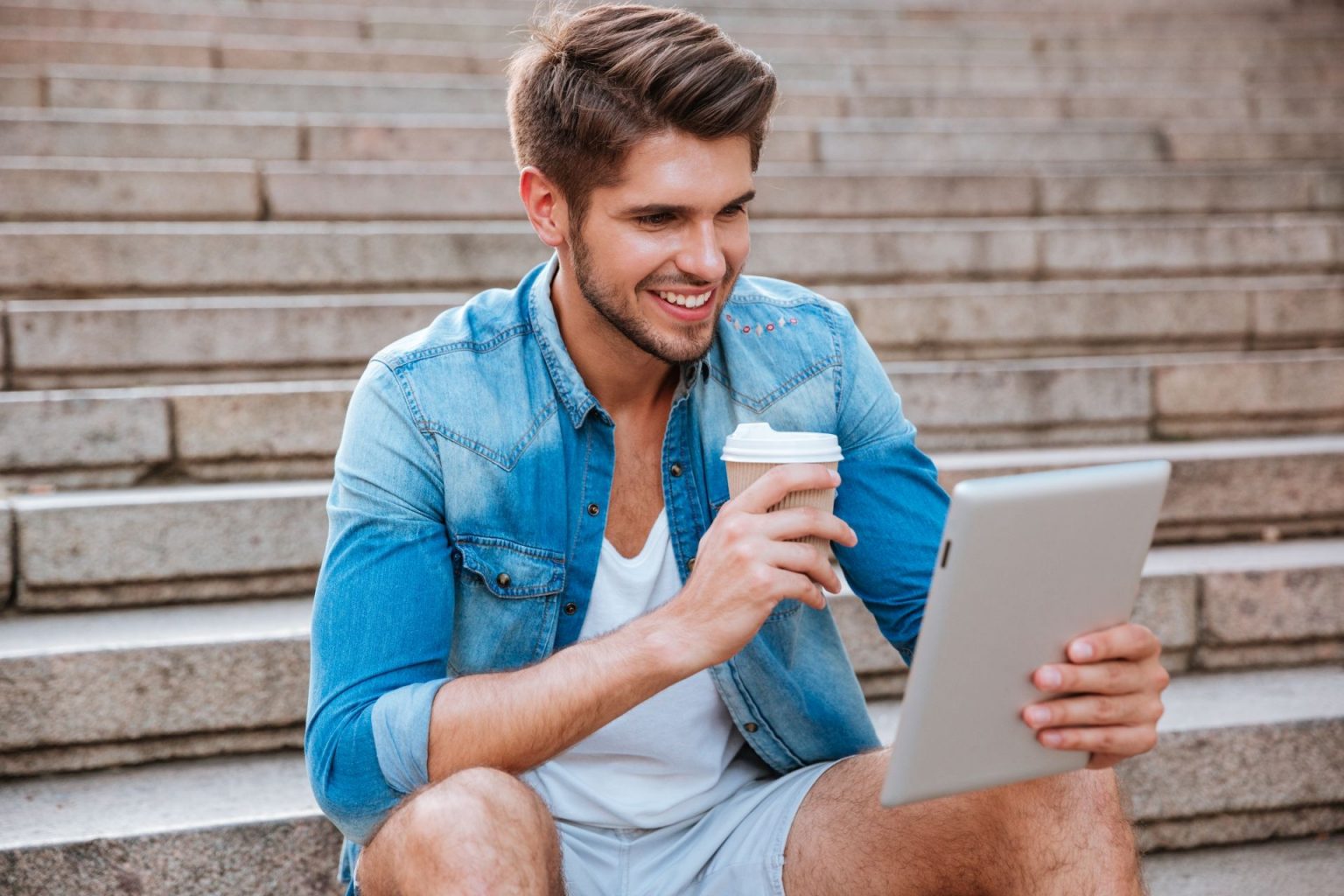 How To Make Your Boyfriend Miss You Like Crazy - Love Catalogue